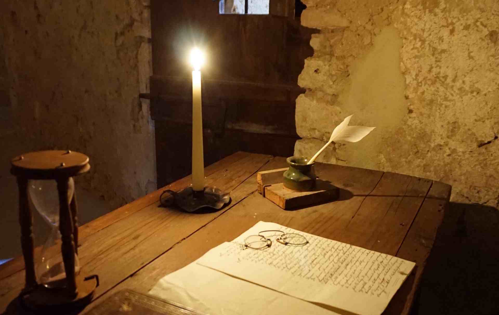 Particolare della ricostruzione della stanza dei tormenti, la sala dell'inquisizione all'interno del percorso di Narni Sotterranea a Narni in Umbria