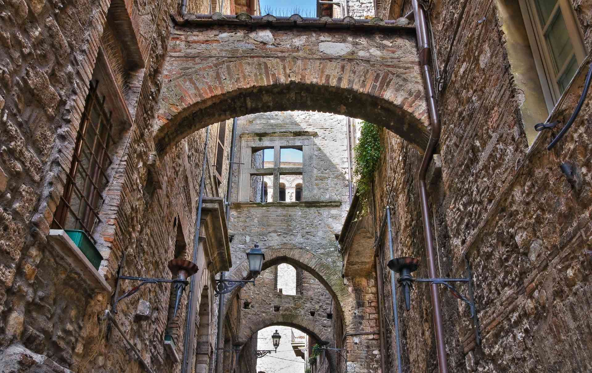 Via del Campanile, Narni