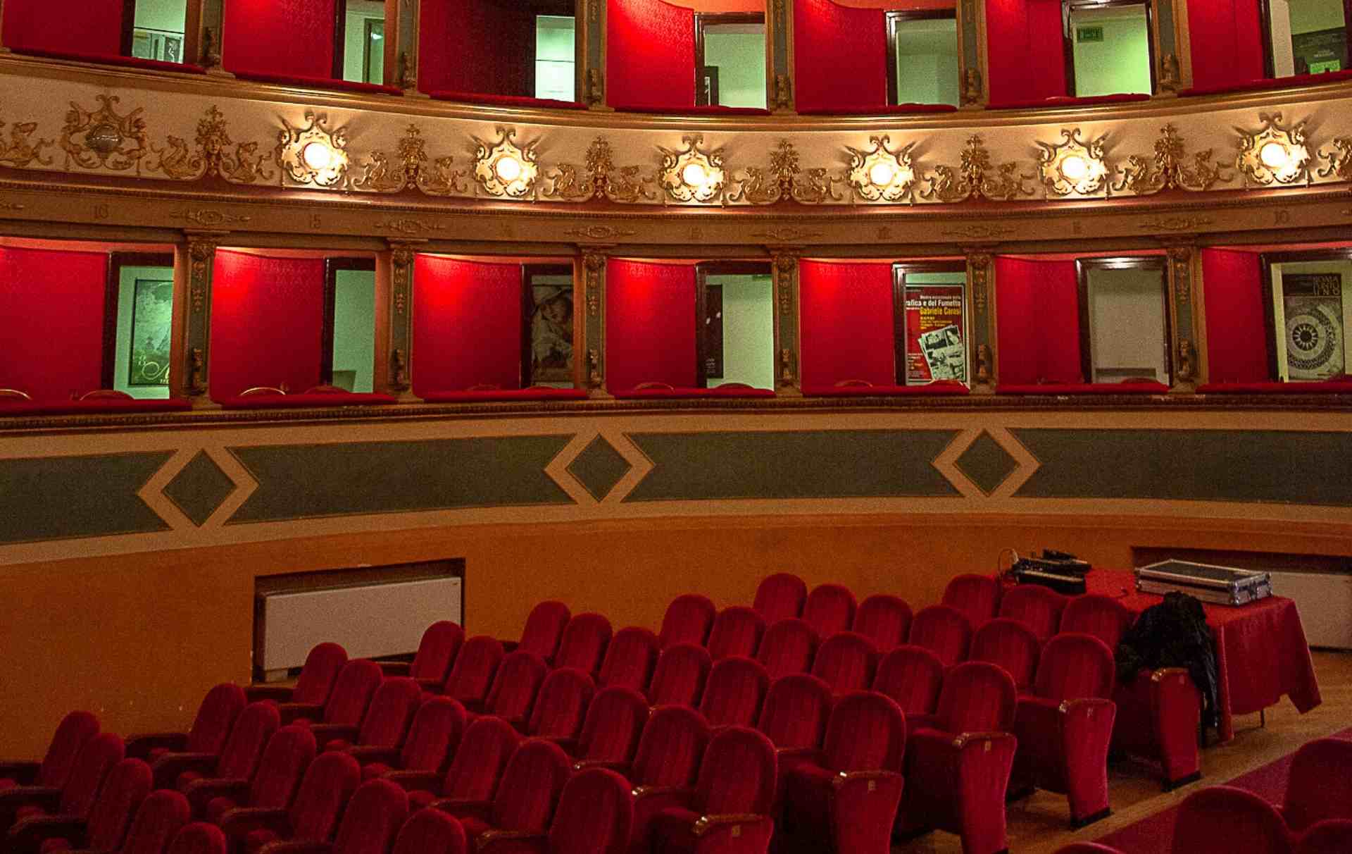 La platea del Teatro Comunale Giuseppe Manini di Narni