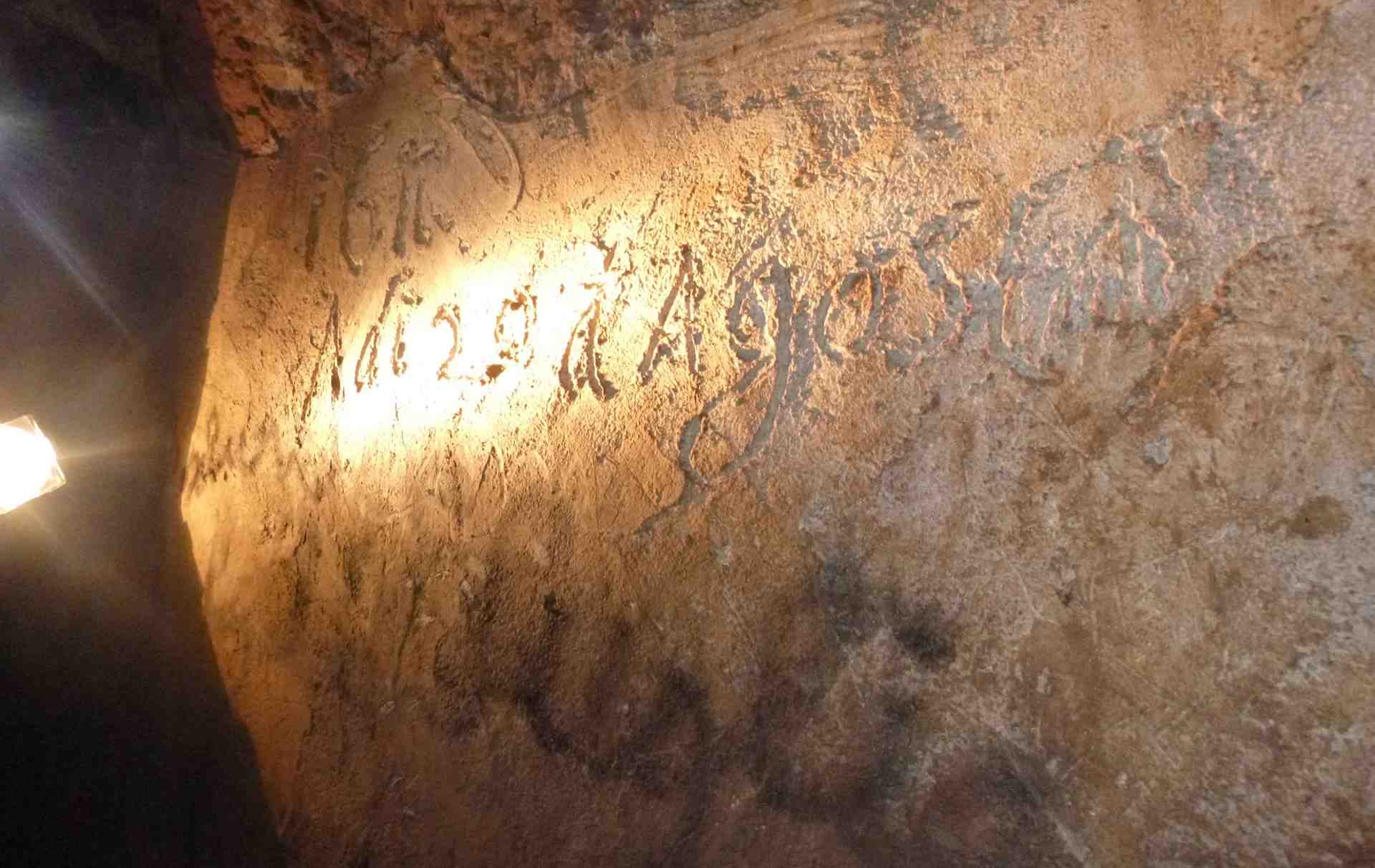 Epigrafe all'interno dell'Acquedotto romano della Formina a Narni