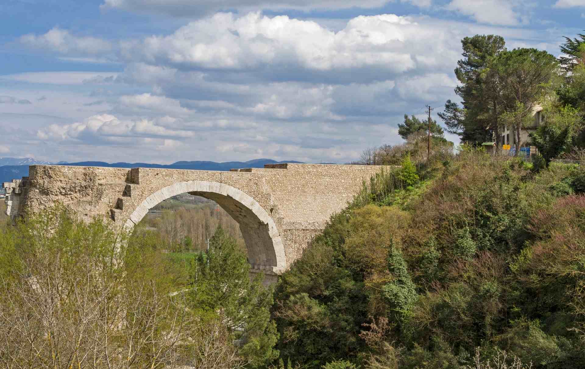 I resti del Ponte di Augusto a Narni